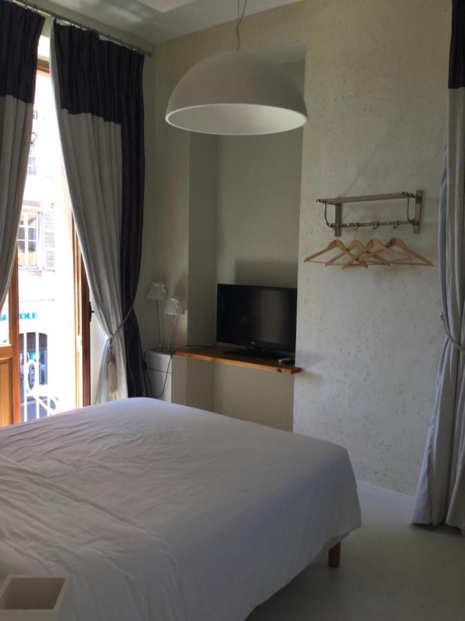 Room With A Vue Niza Exterior foto