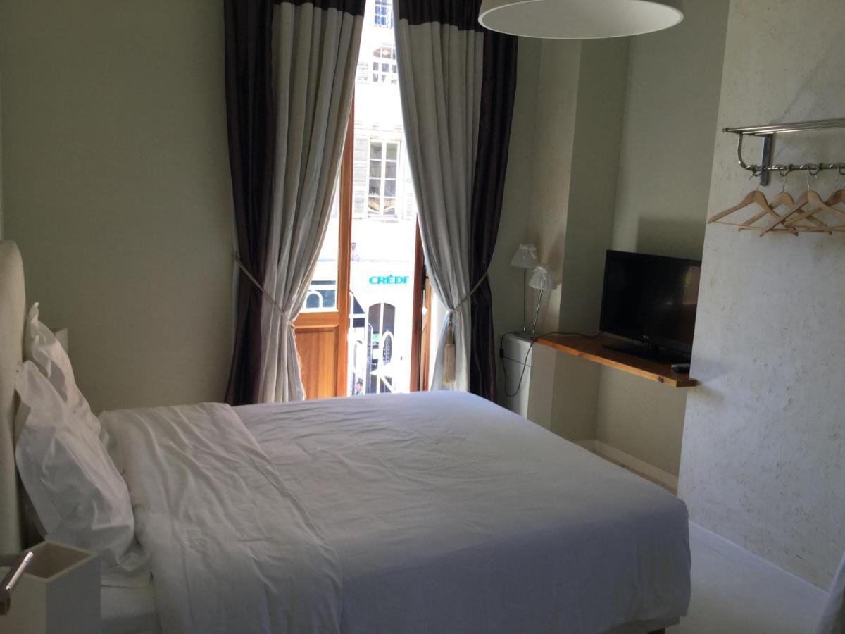 Room With A Vue Niza Exterior foto